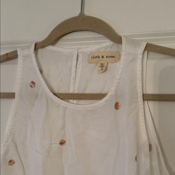 Cloth & Stone White Sleeveless Polkadot Tencil Top - Picture 4 of 5